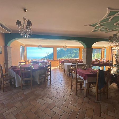 Agriturismo Collecammino Villa Lenola Exteriör bild